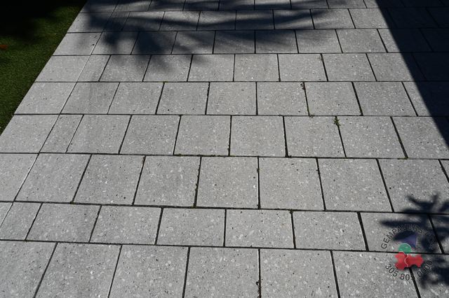 12×12 · Grey Polished