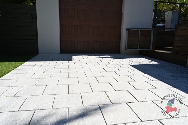 12×12 · Grey Polished