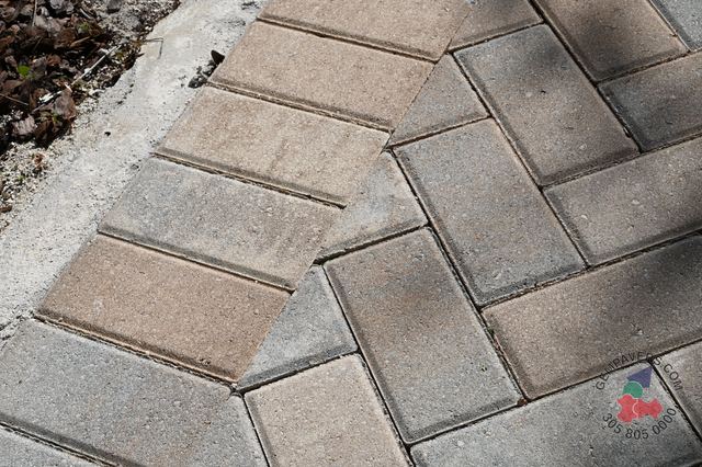4×8 Brick · Amaretto