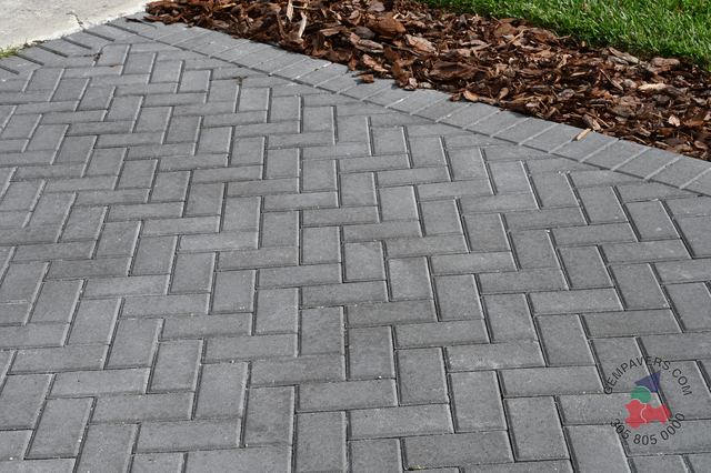 4×8 Brick · Charcoal