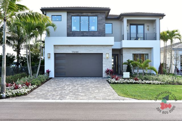 4×8 Brick · Tan Sandstone Taupe
