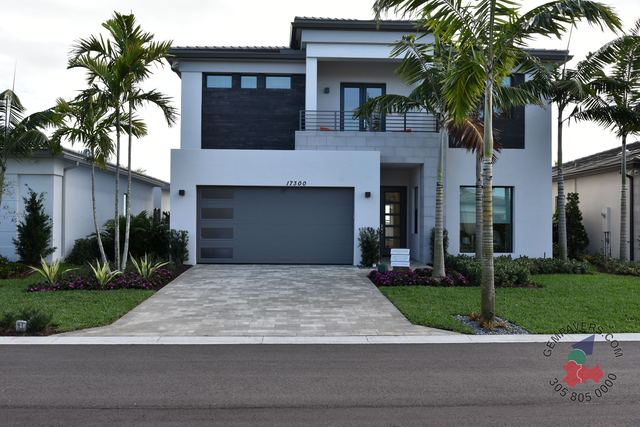 4×8 Brick · Tan Sandstone Taupe