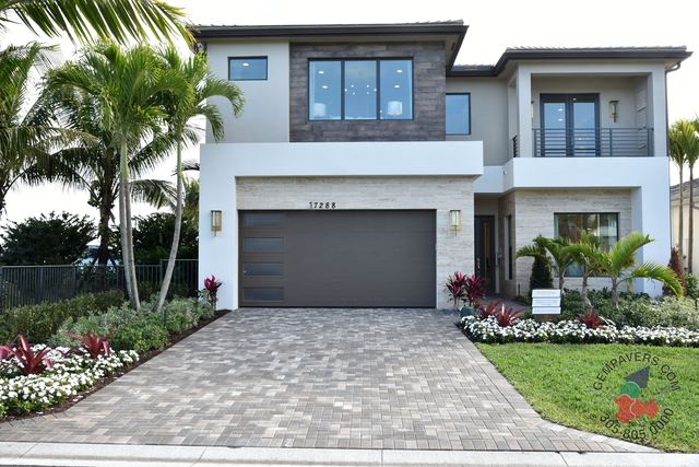4×8 Brick · Tan Sandstone Taupe