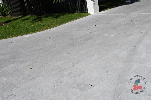 Old Canada · Charcoal Polished