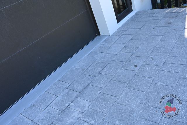 Old Canada · Charcoal Polished