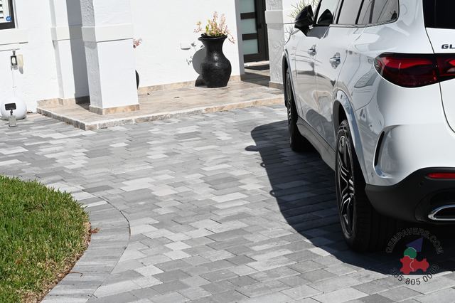 Old Miami · Marble Slate