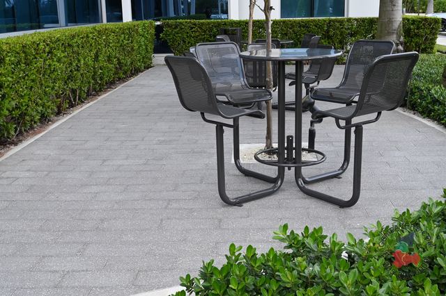 Plank Paver 8×16 · Charcoal Polished