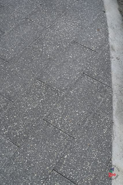 Plank Paver 8×16 · Charcoal Polished