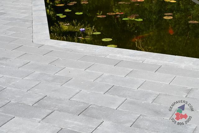 Plank Paver 8×16 · Grey