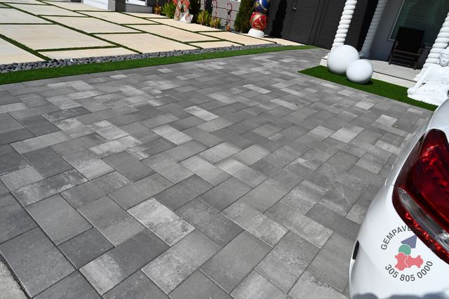Plank Paver 8×16 · Marble Slate