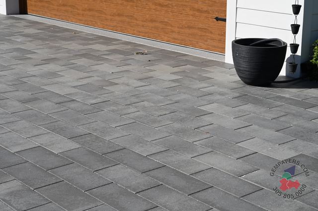 Plank Paver 8×16 · Slate