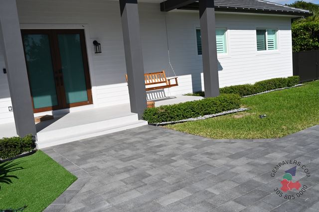 Plank Paver 8×16 · Slate