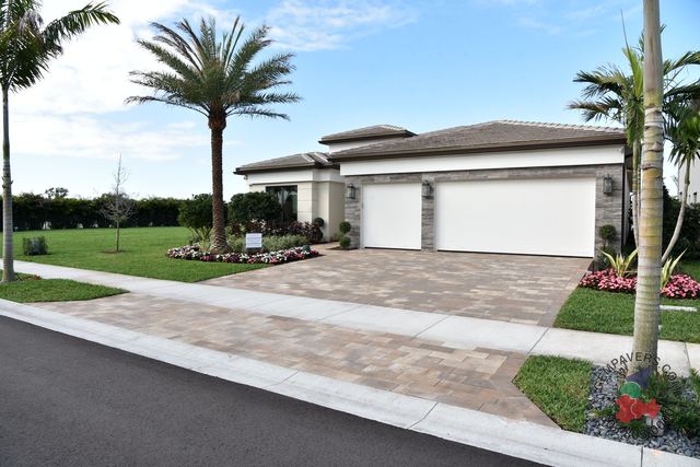 Plank Paver 8×16 · Tan Sandstone Taupe