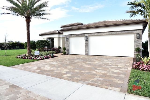 Plank Paver 8×16 · Tan Sandstone Taupe