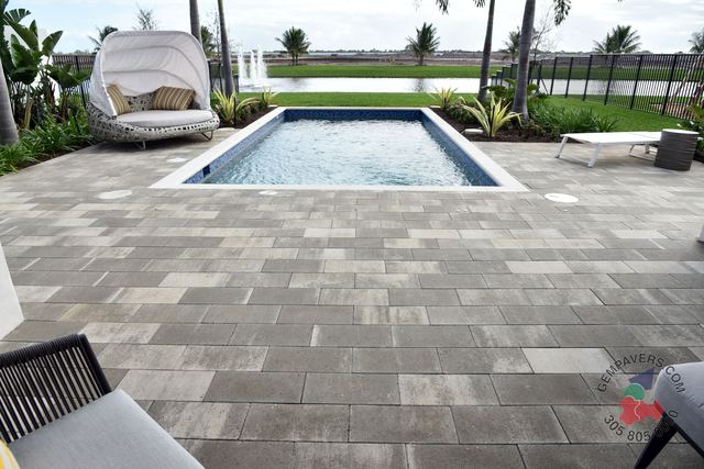 Plank Paver 8×16 · Tan Sandstone White