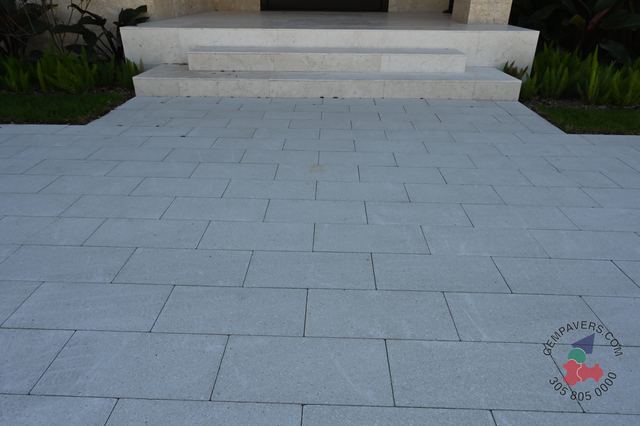 Plank Paver 8×16 · White Polished