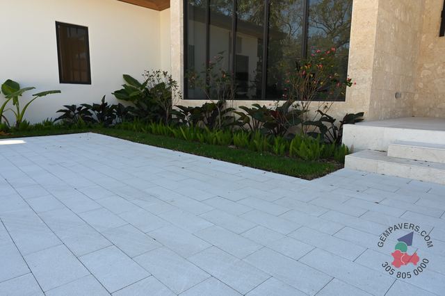 Plank Paver 8×16 · White Polished