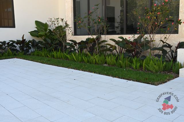 Plank Paver 8×16 · White Polished