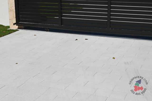 Plank Paver 8×16 · White Polished