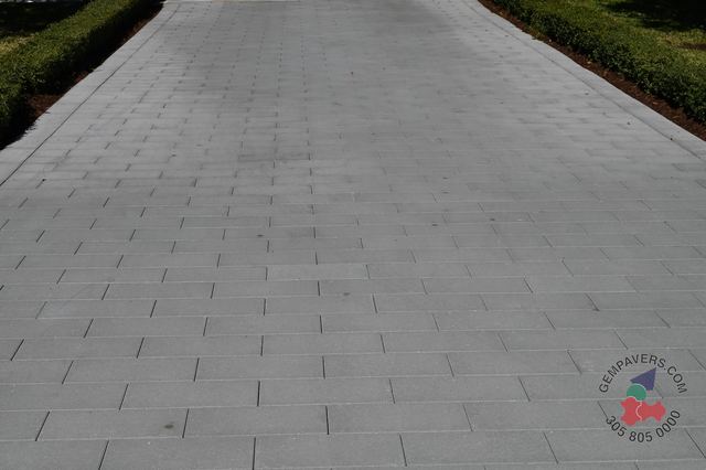 Plank Paver 8×16 · White