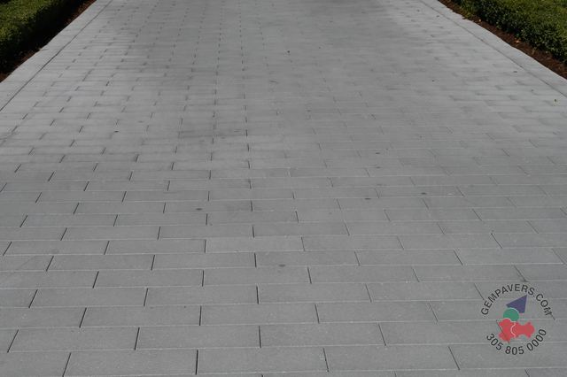 Plank Paver 8×16 · White