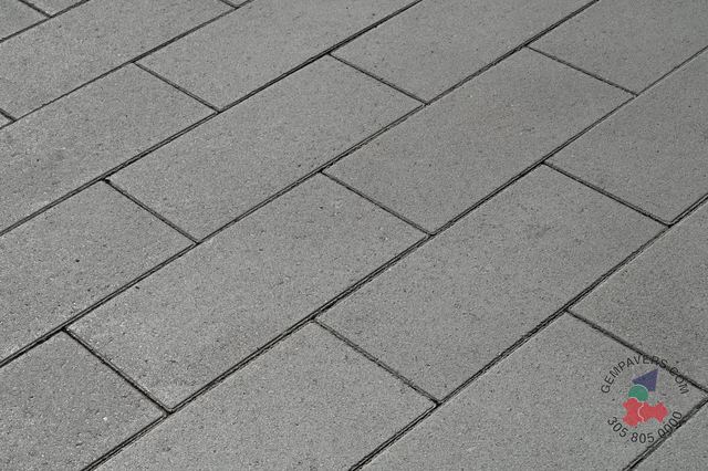 Plank Paver 8×16 · White